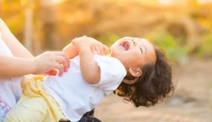 铭缘阁起名测名网