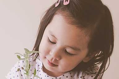 缺金字高雅的女孩名字，五行缺金女孩名字大全